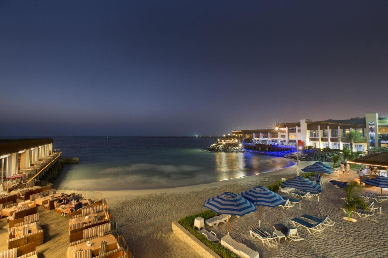 Spa hotel dubai. Dubai Marine Beach Resort & Spa.